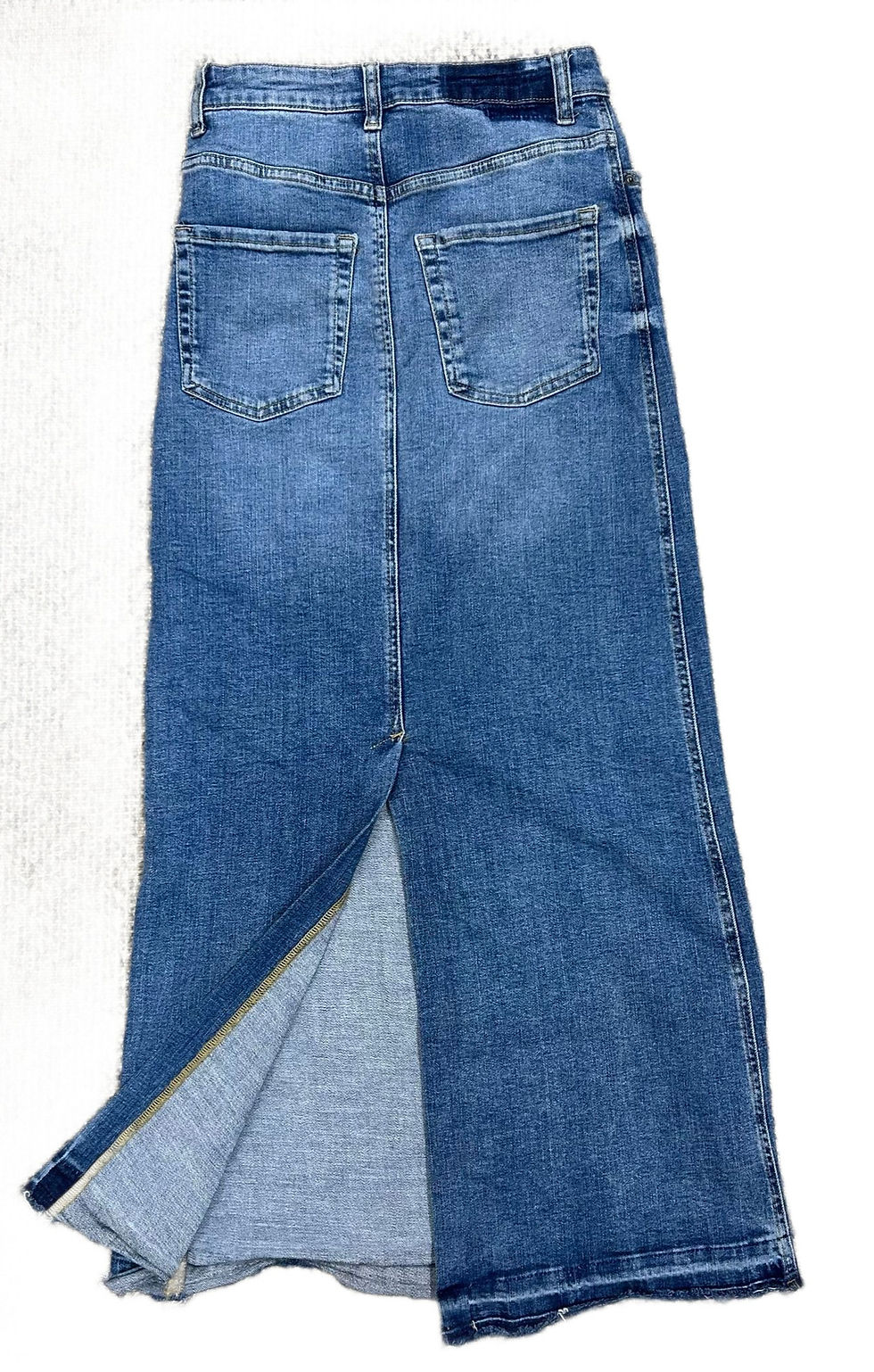 תמונה ממוזערת: ZARA Denim Maxi Skirt