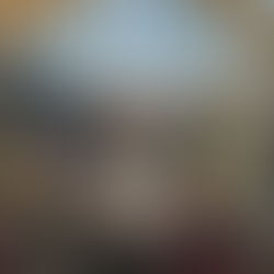 Cleaníge team member cleaning a domestic property.