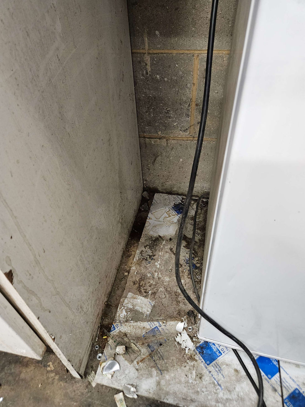 before image of kitchen cleaning from factory deep clean watford