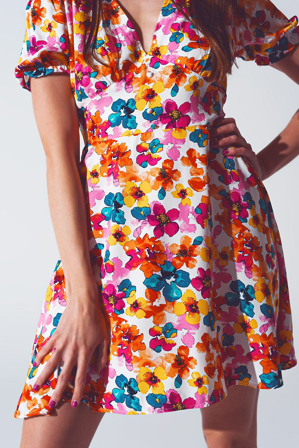 Miniatura: Short Dress With Cinched Waist in Multicolor Floral Print