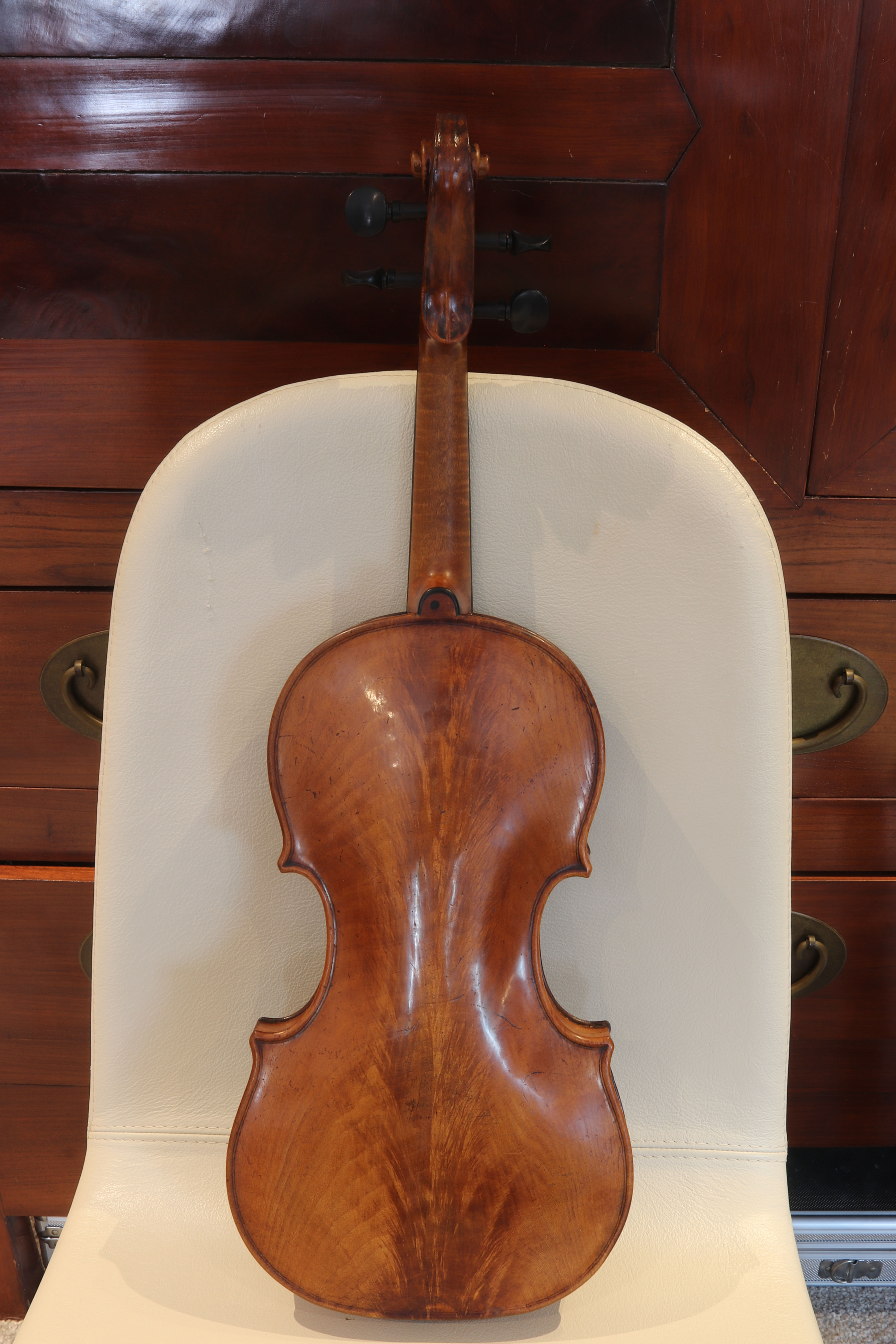 Violin by an associate of Joseph Hill, London c1780