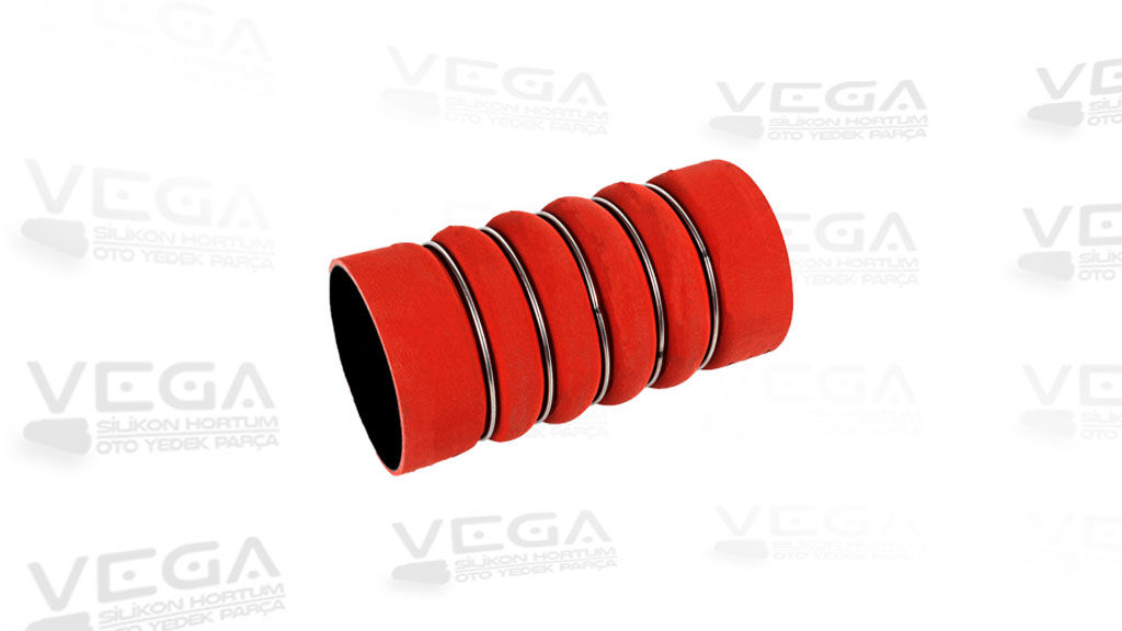 Red silicone hose with visible text: VEGA YEDEK PARÇA, 20946382 / Turbo Silikon Hortum.