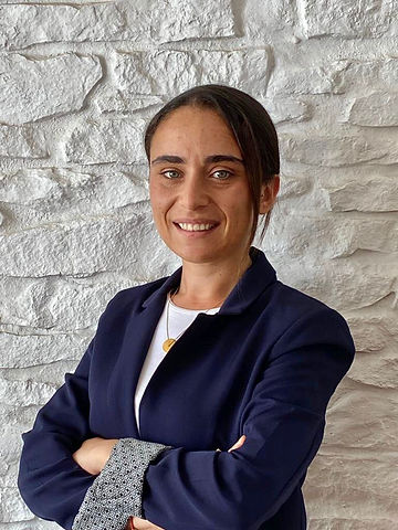 Psikolog Ece Aydoğan.jpeg