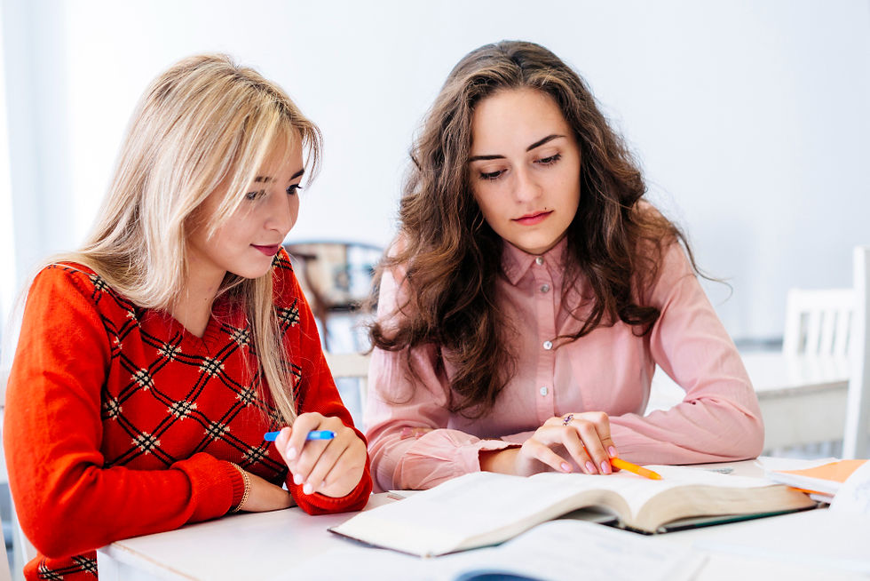 Kişiye Özgü Eğitim Modeli ile Hazırlanmış Özel Ders Sistemi