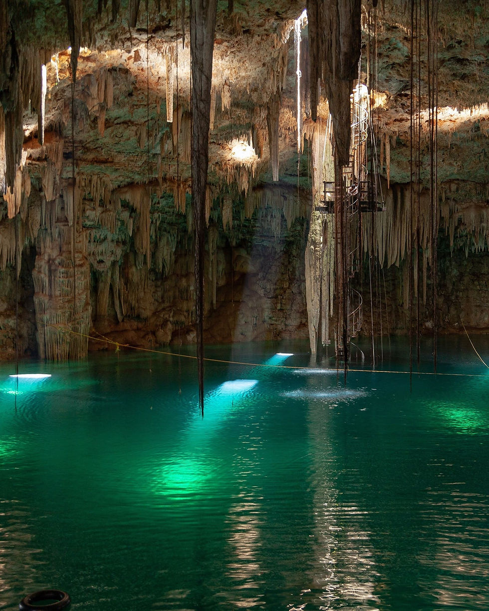 cenote-rivieramaya