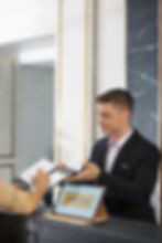Riesgos-y-consideraciones-de-la-inversión-hotelera