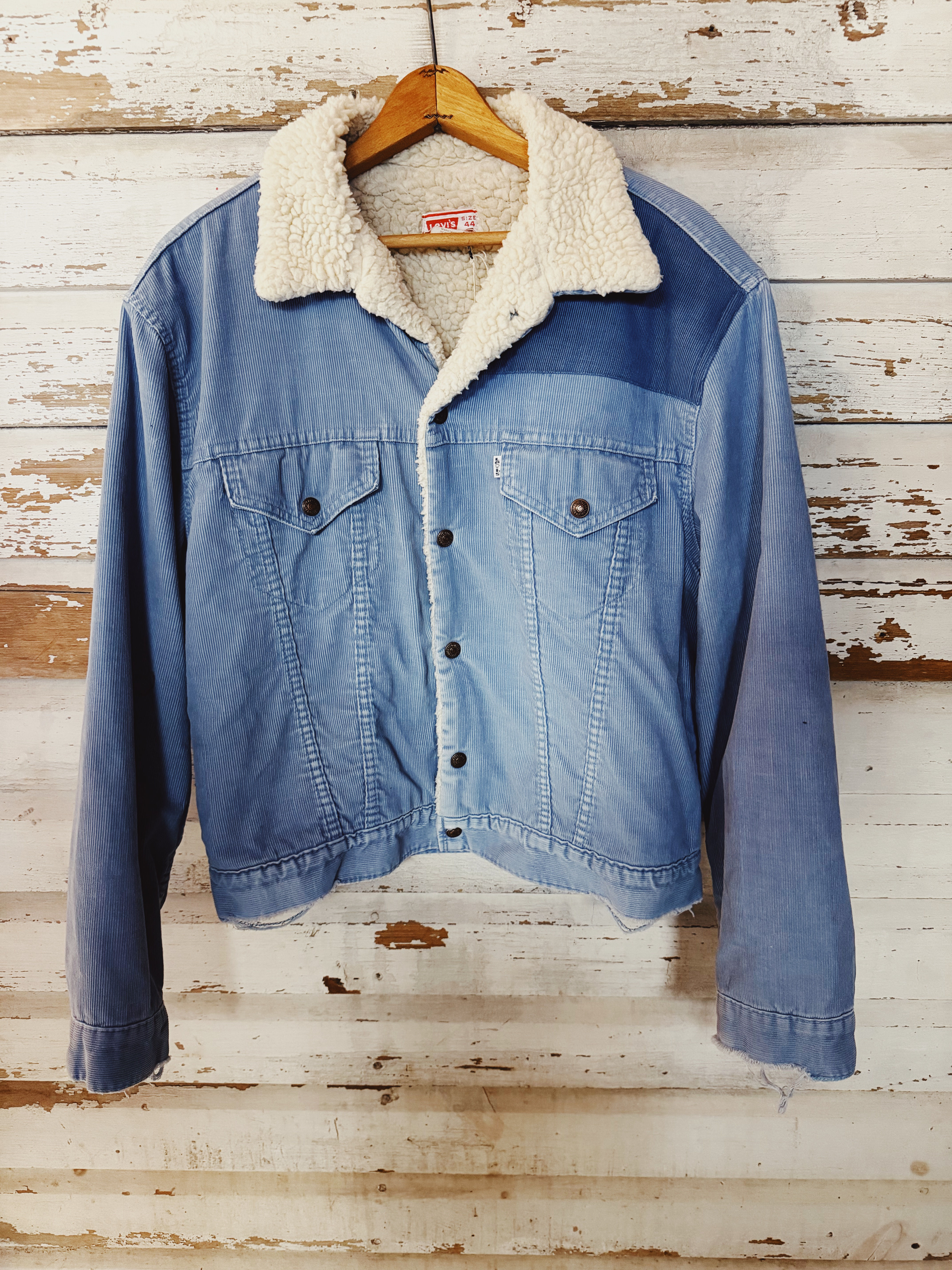 c.1970s Levi’s Corduroy Sherpa Restored [44/L]