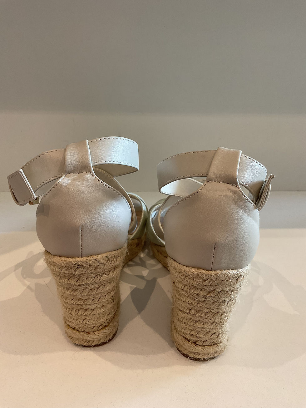 Thumbnail: Carvela cream strappy wedges size 4 (37)