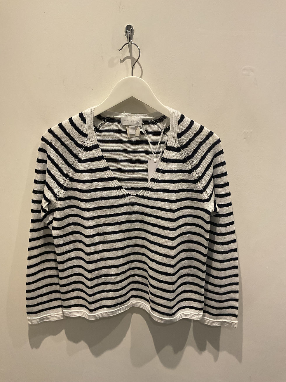 Thumbnail: The white company white label linen v neck stripe jumper size 8 