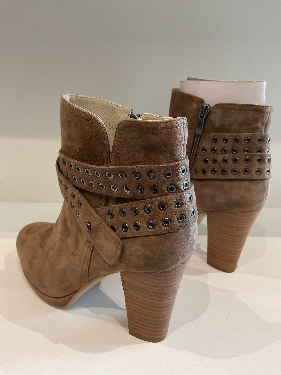 Thumbnail: Mint velvet brown “Jenna” ankle boots size 5 (38)