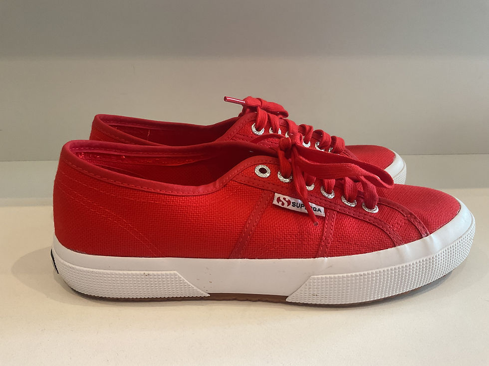 Thumbnail: Superga red canvas trainers size 40 (7)