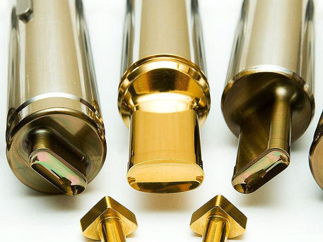 5 sinais de que está na hora de revisar seus punções e matrizes