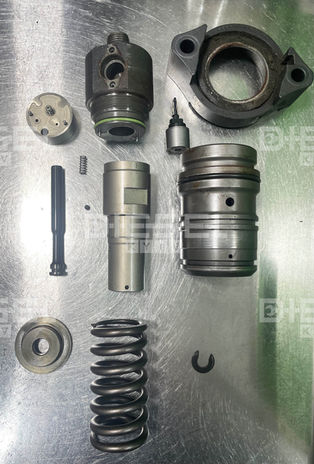 daf 106 IMG_9108-min.jpg