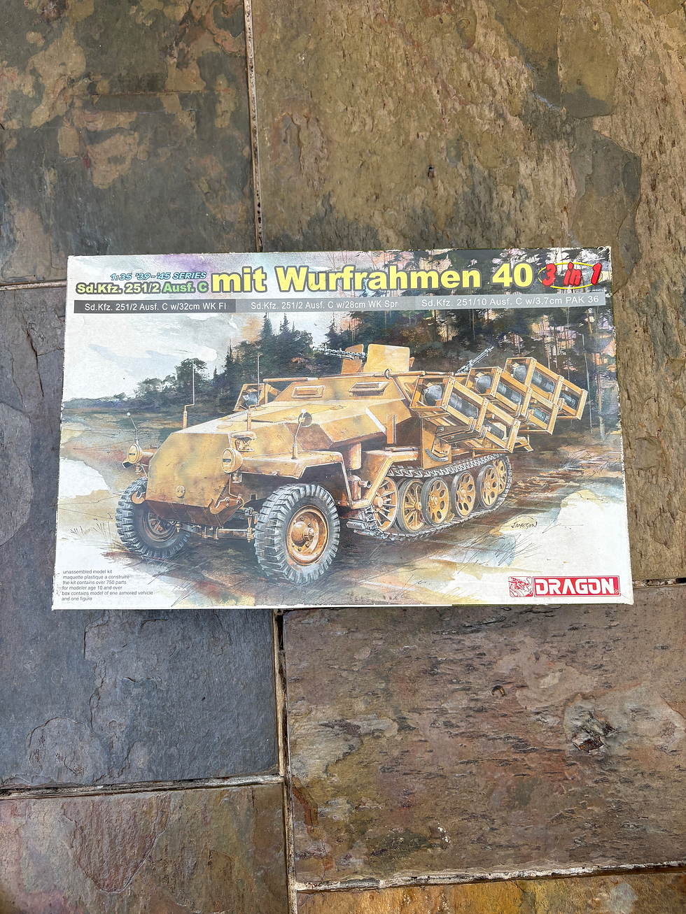 Dragon 6284DRA Sd.Kfz. 251/2 Ausf. C mit Wurfrahmen 40 (3 in 1)