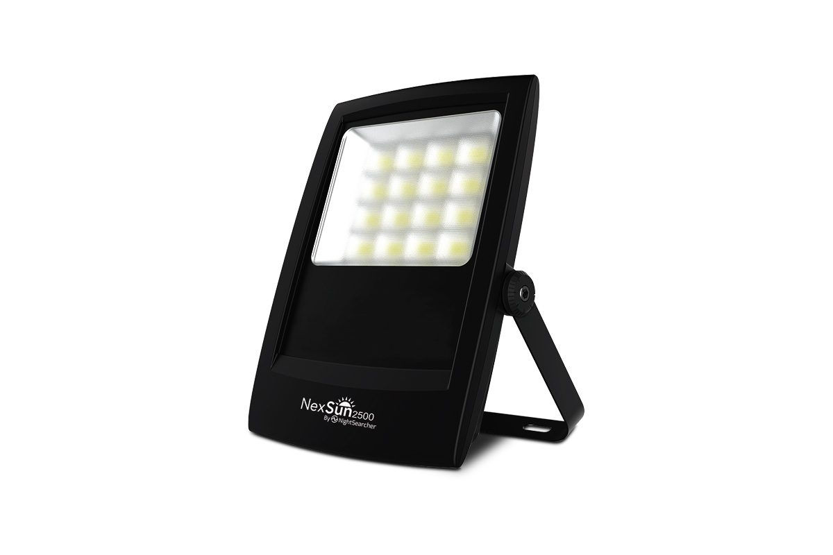 kit di illuminazione solare portatile NexSun. 2.500 Lumen
