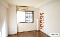 プラネシア星の子山科駅前５