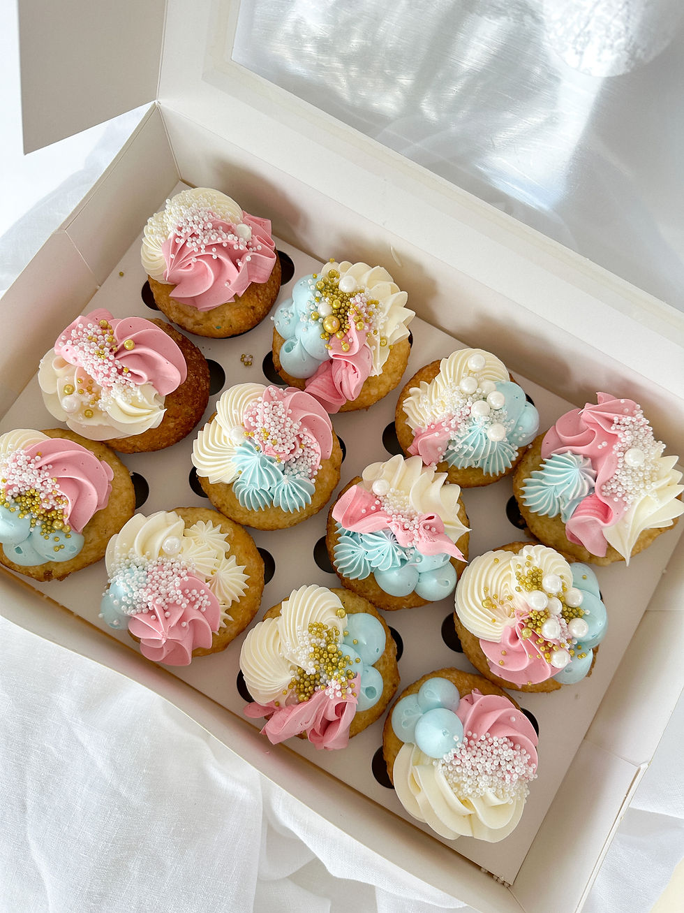 Thumbnail: Gender Reveal Cupcakes