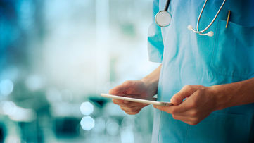 Respuesta al artículo: "El tipo de gobierno determina la eficacia de la salud pública"