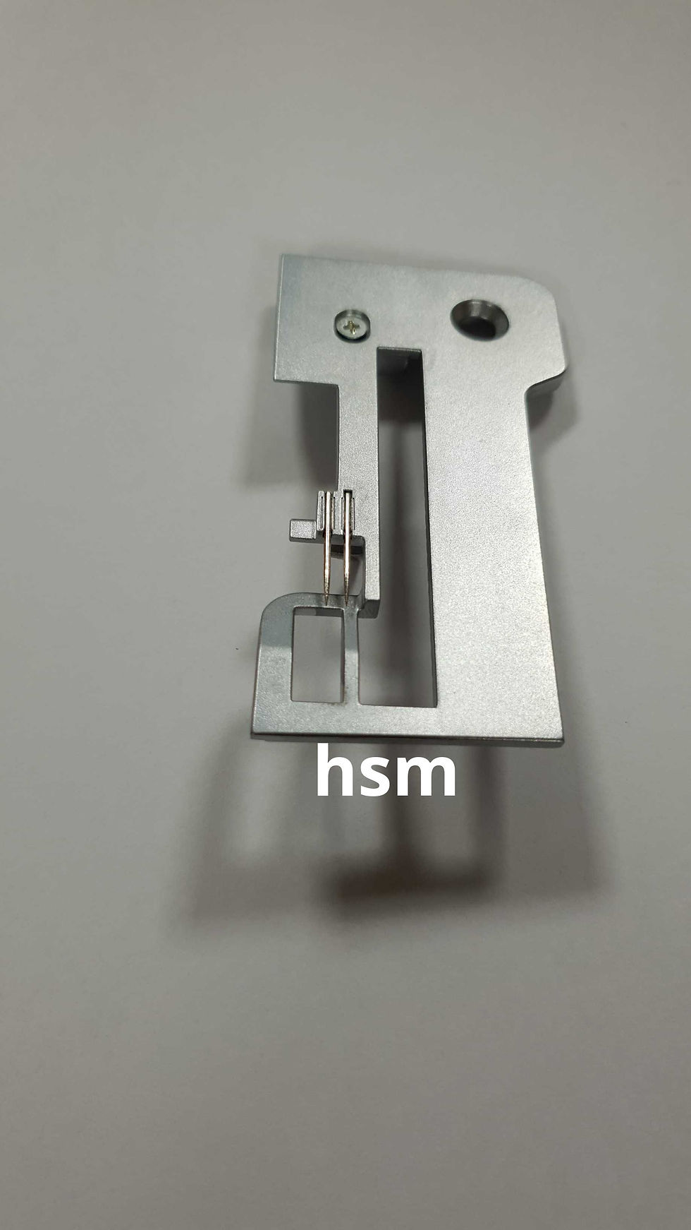 Miniatura: Brother Needle plate assy.XB0305001,Brother 3034D overlock