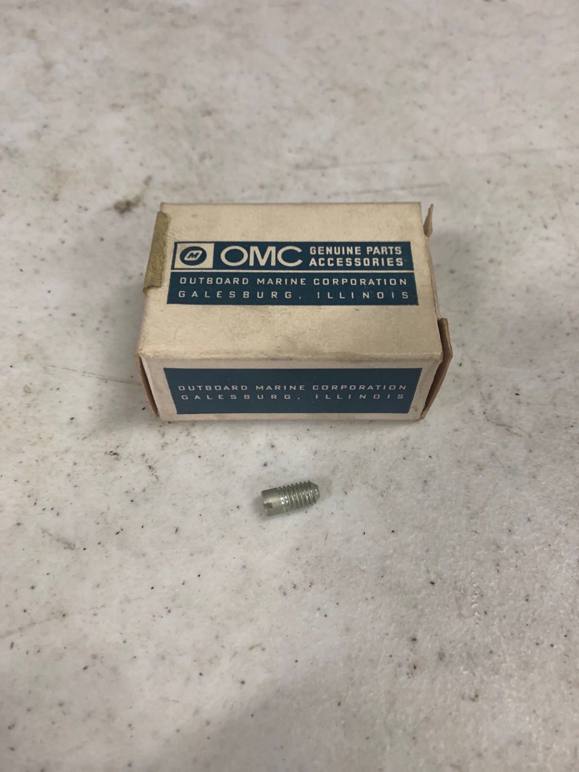 308893 ONC/Evinrude/Johnson Throttle Shaft Arm Screw