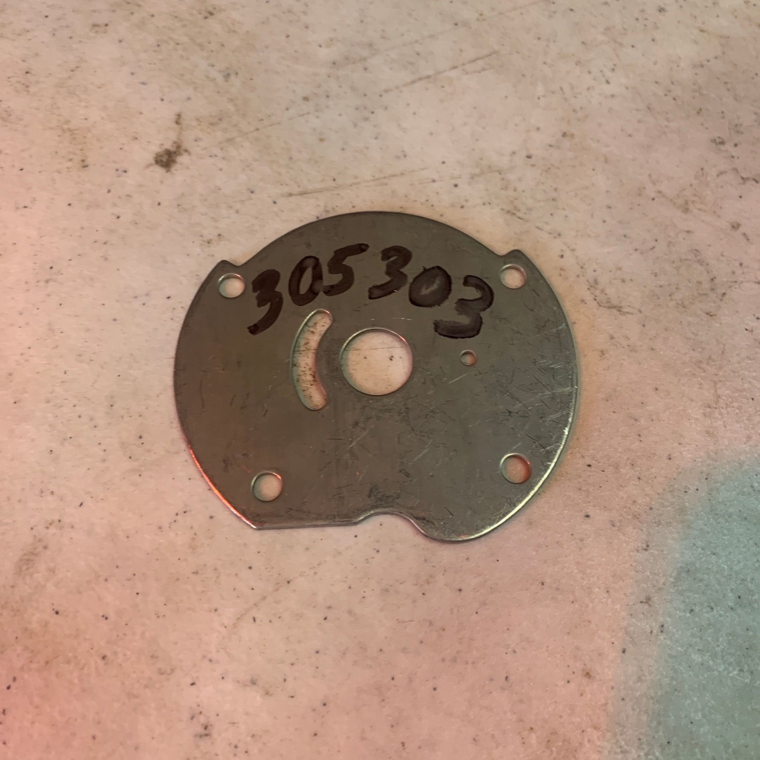 305303 OMC/Evinrude/Johnson Impeller Housing Plate