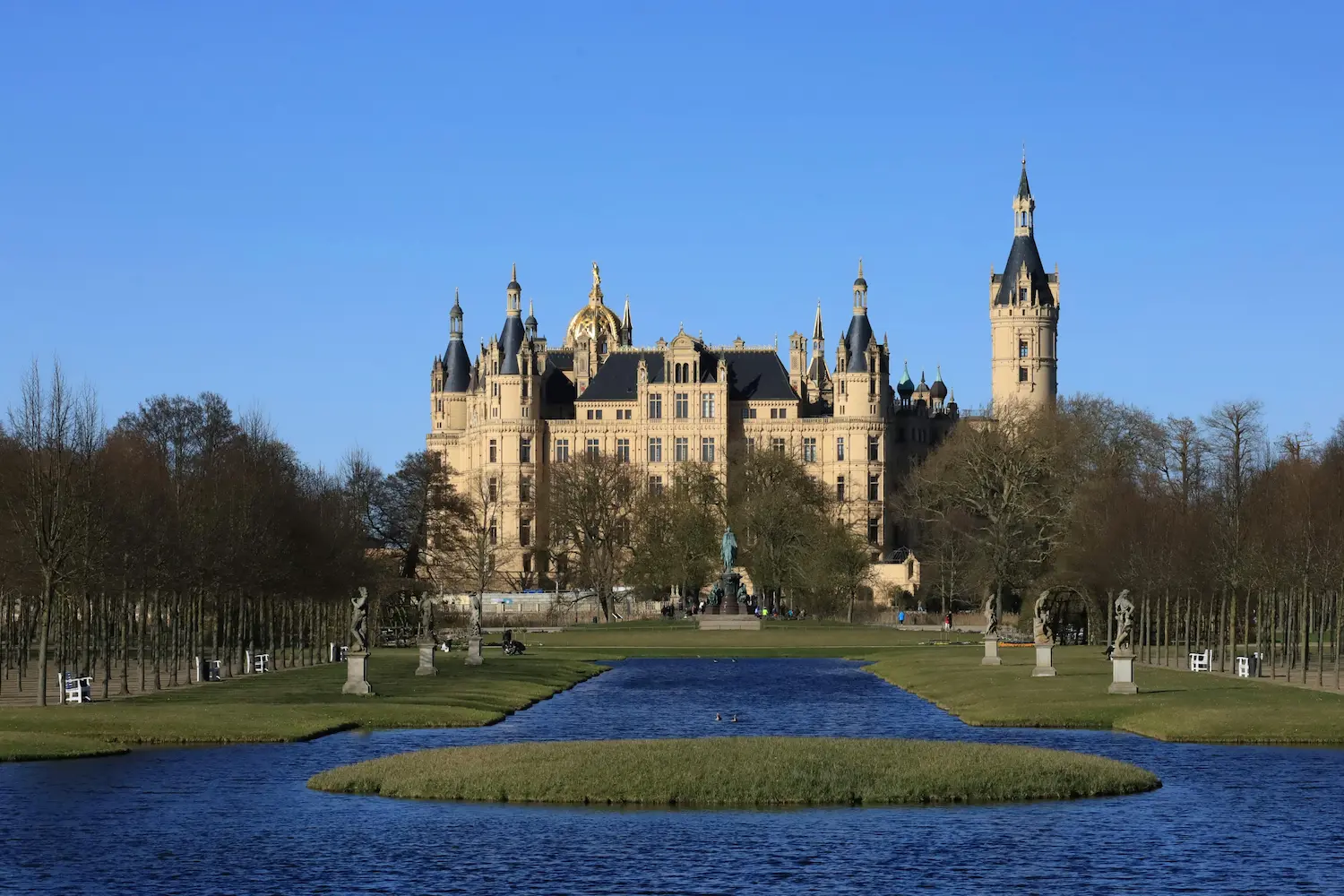 architecte, dplg, architecte HMONP, architecte d'intérieur, architecture, architect, arquitecto, architecte español, arquitecto español toulouse, architecte autour de moi, architecte toulouse, architecte d’interieur dplg, architecte minimes, architecte barrieres, architecte barrieres de paris, architecte capitole, hmo archi, hmo architecte, 3d architecture, vanesa prado martín, vanessa prado, vanessa prado martin, vanesa prado martin, style, moderne, classique, scandinave, construction, maison, appartement, rénovation maison intérieur, 3D, images 3D, perspectives, réaménagement, reamenagement, restructuration, agencement, décoration, design, extension, surelevation, surélévation, permis de construire, DP, PC, ERP, commerce, local commercial, local entreprise, Toulouse, minimes, la vache, la salade, barrieres de paris, blagnac, aucamville, les chalets, matabiau, compans, capitole, carmes, esquirol, borderouge, trois cocus, Idées design intérieur pour appartement minimaliste, Comment choisir un architecte pour sa maison moderne, Comment choisir un architecte pour sa rénovation