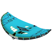 Utforska vårt sortiment av handhållna vingar för att maximera din flygupplevelse på vattnet