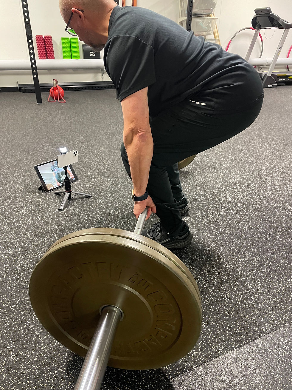 Työn alla Ristiotetta käsittelevä videomateriaali.