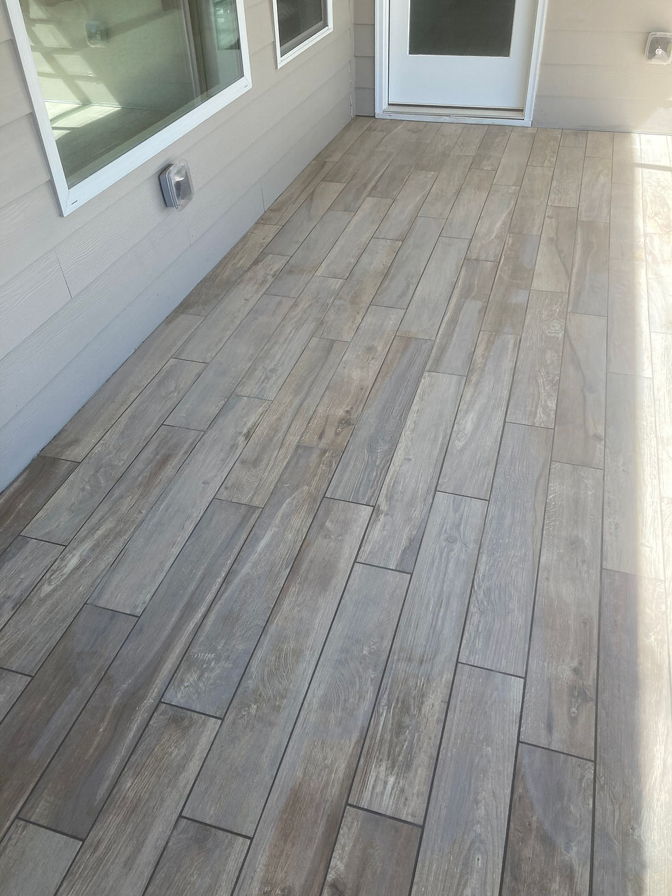 Wood Grain Patio Tile