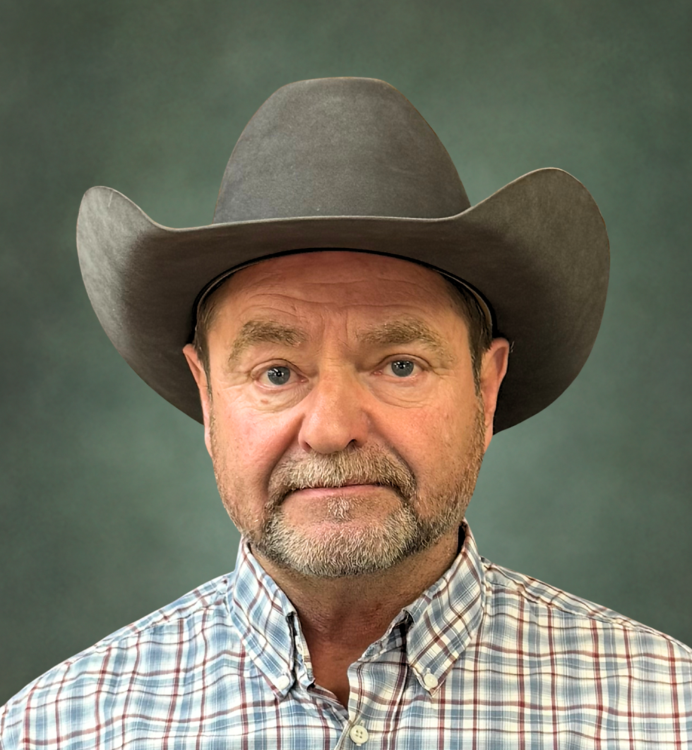 David Headshots (5).png