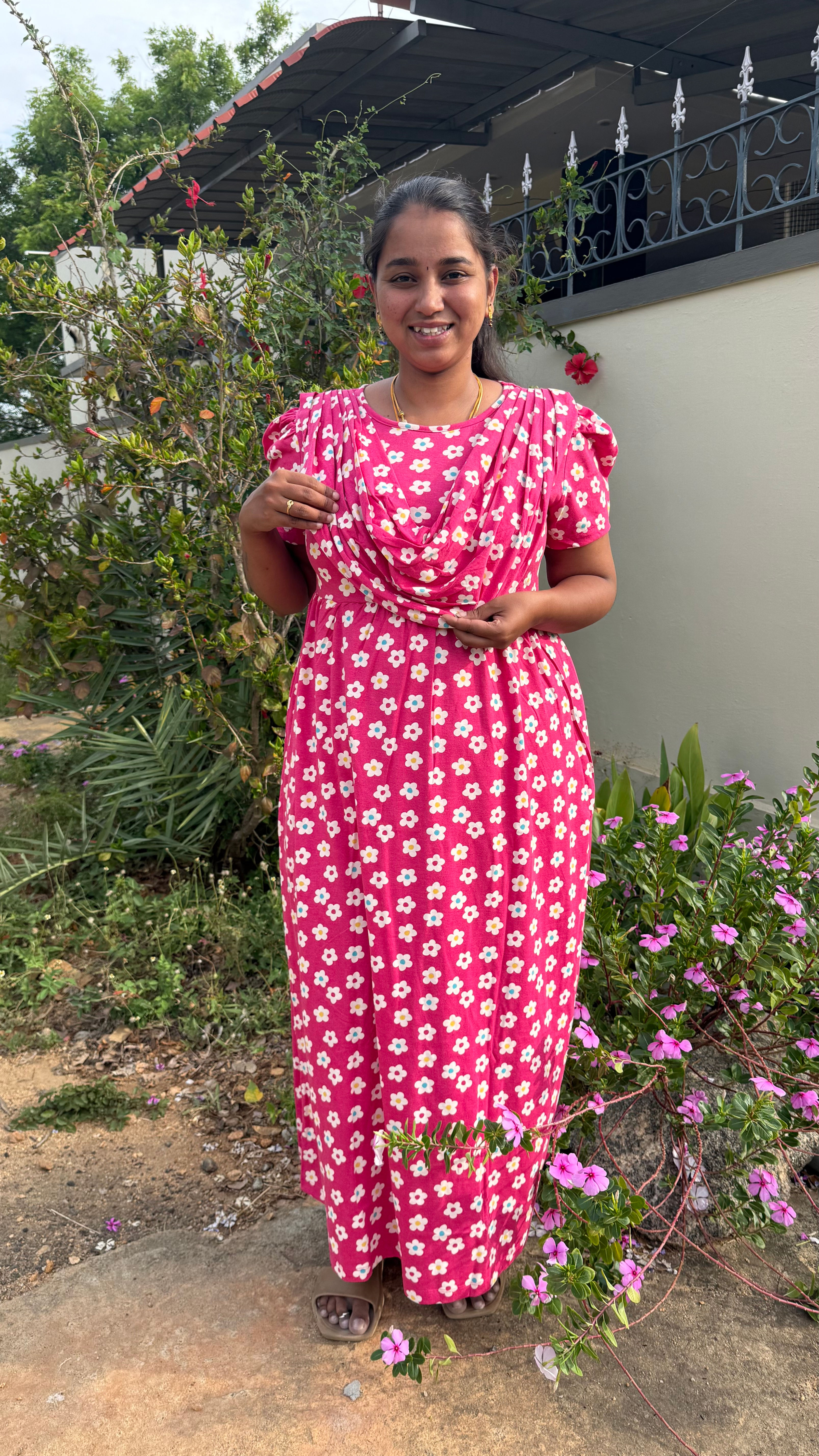 Dupatta non feeding- pink flower 🌸 new 
