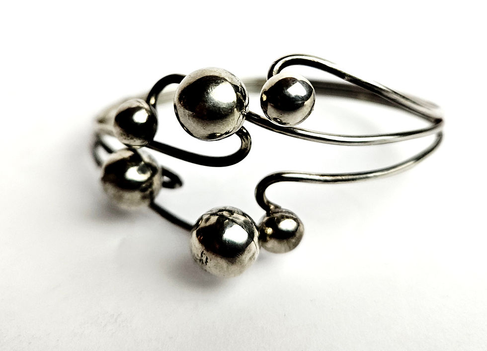 Thumbnail: Vintage Sterling Silver Modernist Bypass Clamper Bangle Artisan Orbital Spheres