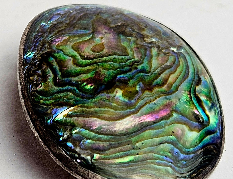 Thumbnail: Vintage Paua Shell Abalone Brooch – .925 Sterling Silver Mexico by Villa Sana 