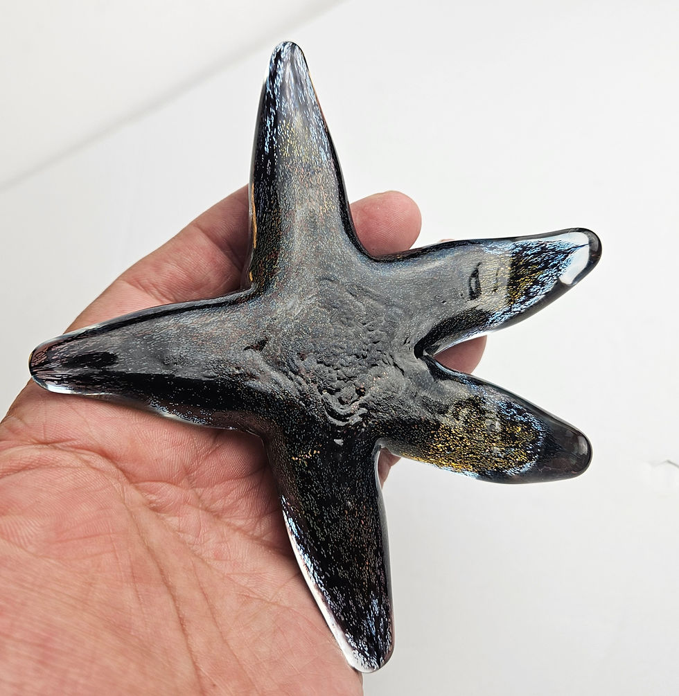 Thumbnail: Handsculpted Art Glass Creeping Starfish