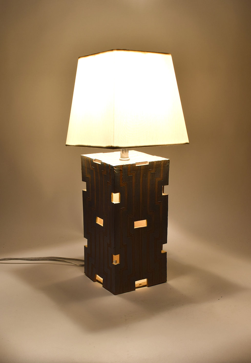 Thumbnail: Stella Lamp 1
