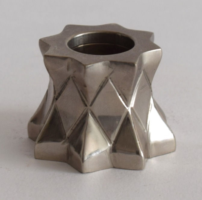 Thumbnail: eight-sided short solid bronze candleholder