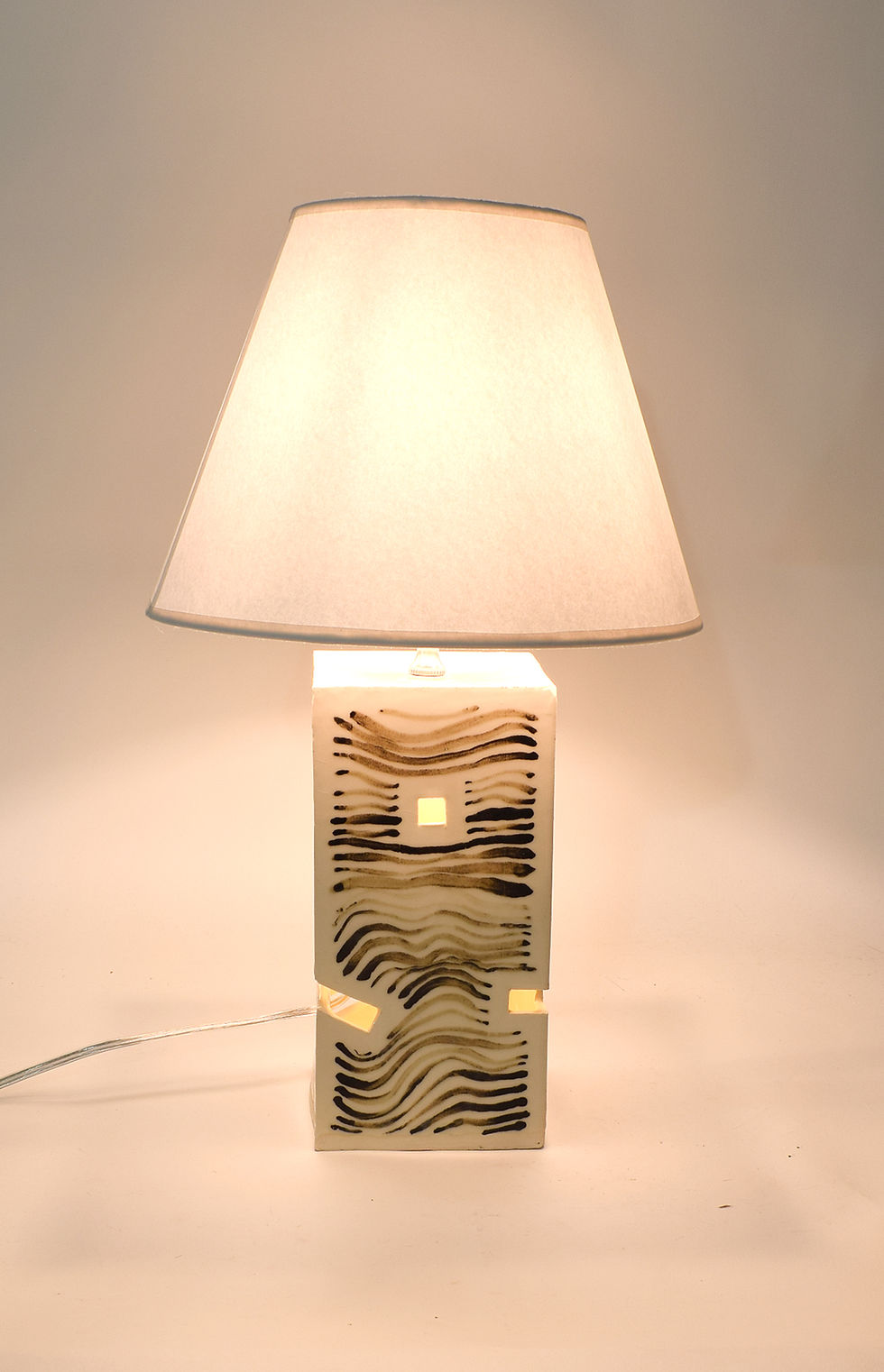 Thumbnail: Random openings hand-painted lamp 2 (square base)