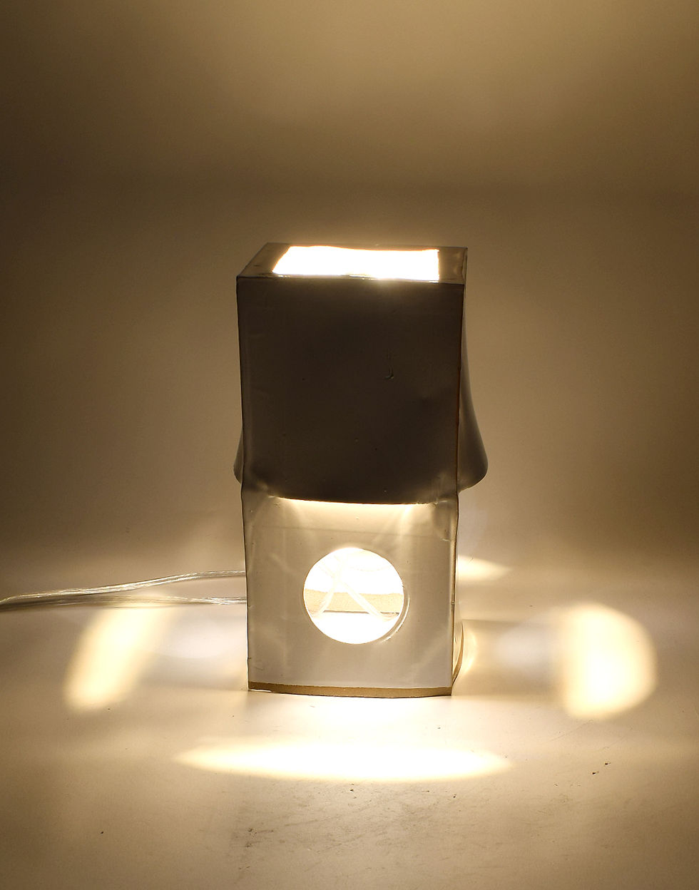 Thumbnail: Warped Cloister Lamp