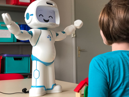 Usando robots para ayudar a niños con autismo
