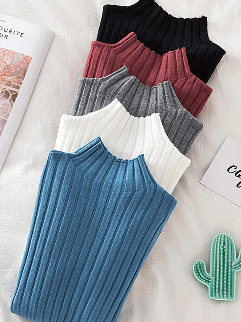 Thumbnail: Women' s Pullover Ribbed Knitted Sweater - High Neck