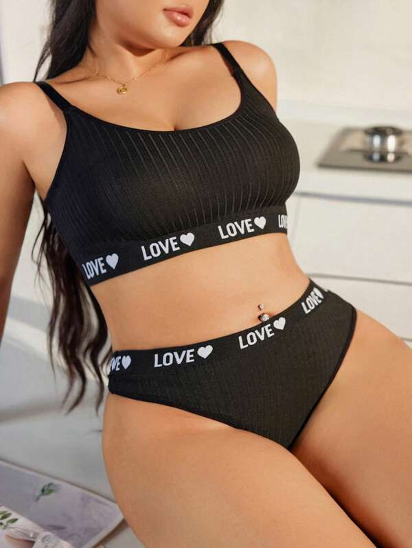 Miniature : Casual-Sporty Strapless Lingerie Set for Teens – Black Wireless Bralette & Low-R