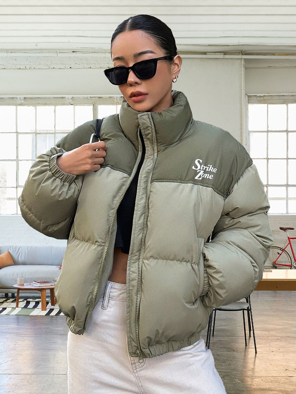 Miniature : Stylish Cropped Puffer Jacket