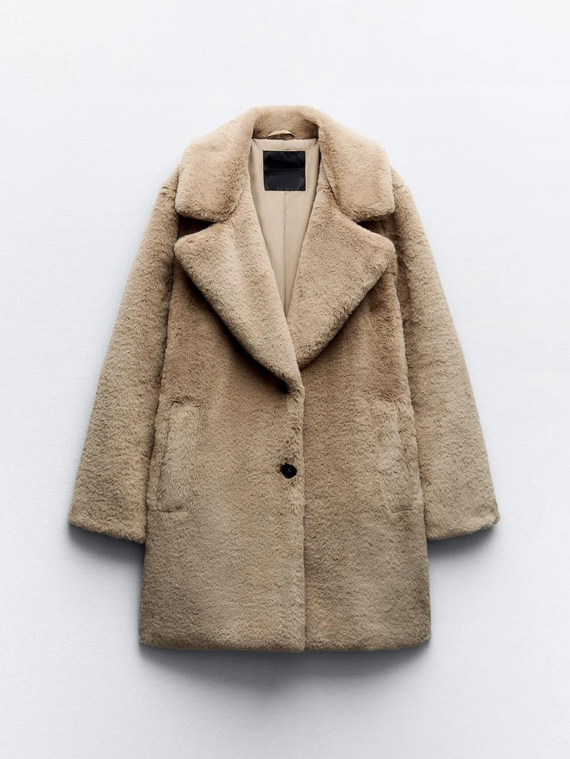 Miniature : Women's Faux Fur Coat .