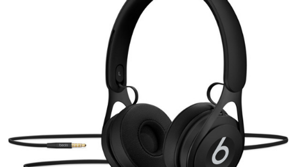 BEATS EP On - Ear Headphones With Carrying Pouch