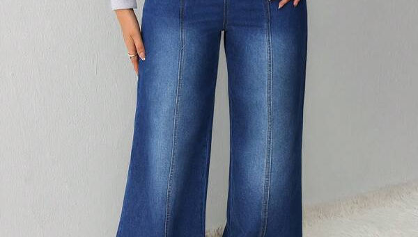 High-Waist Extra Long Straight-Leg Denim Jeans – Medium Wash