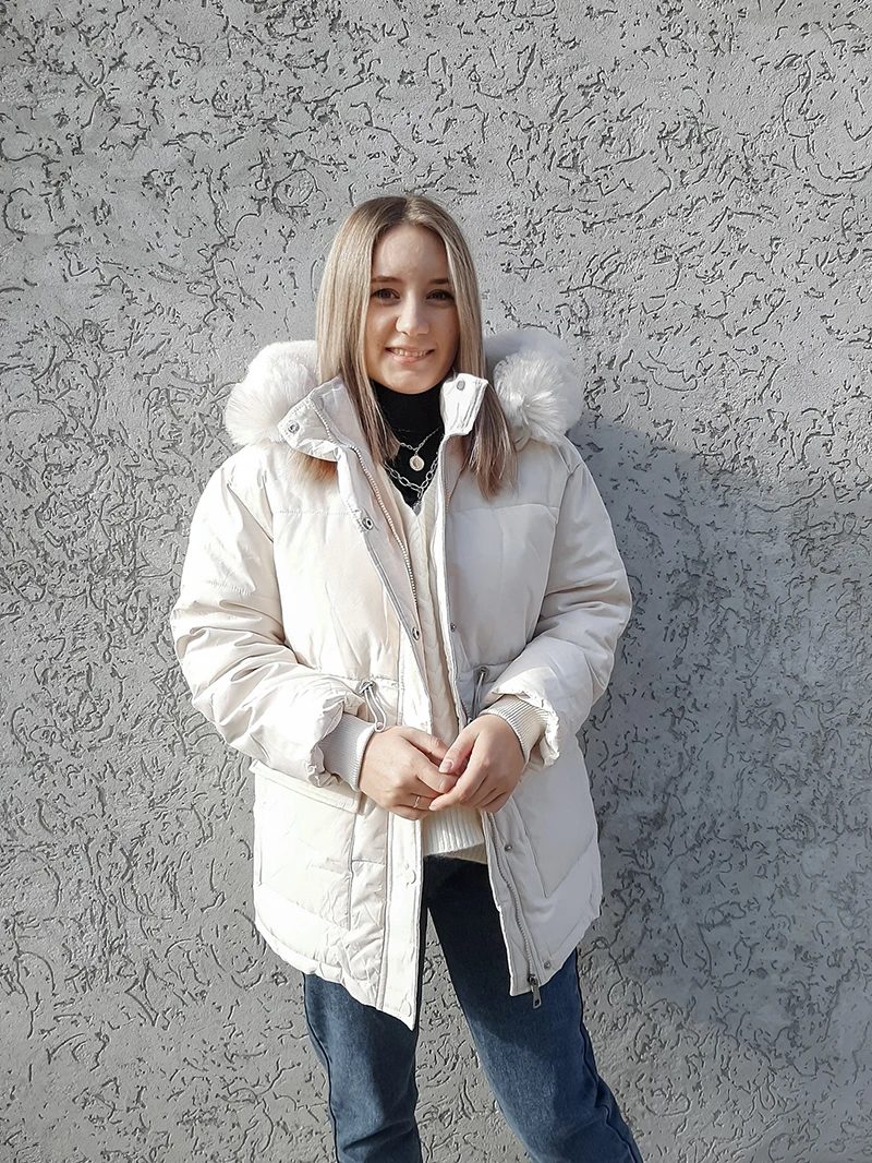 Miniature : Women's Parka Jacket with fur collar.