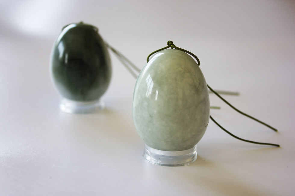 Miniature : "Œuf de Yoni" en Jade Birman