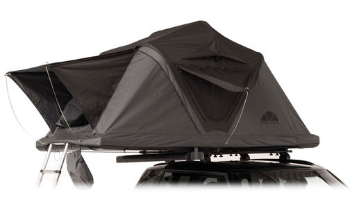 Das Dachzelt ist ein idealer Begleiter – leicht zu transportieren, einfach zu montieren und platzsparend auf jedem Fahrzeugdach.