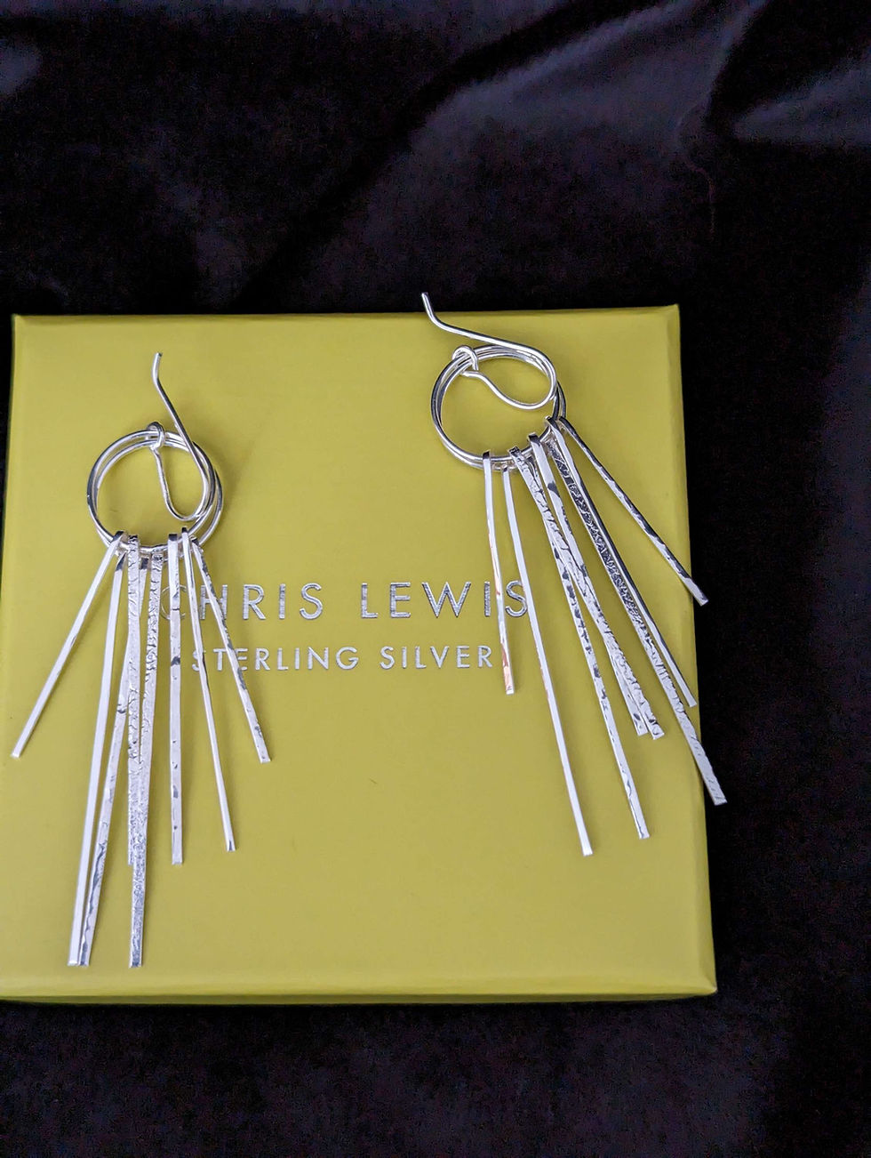 Thumbnail: Symmetrical Drop Earrings