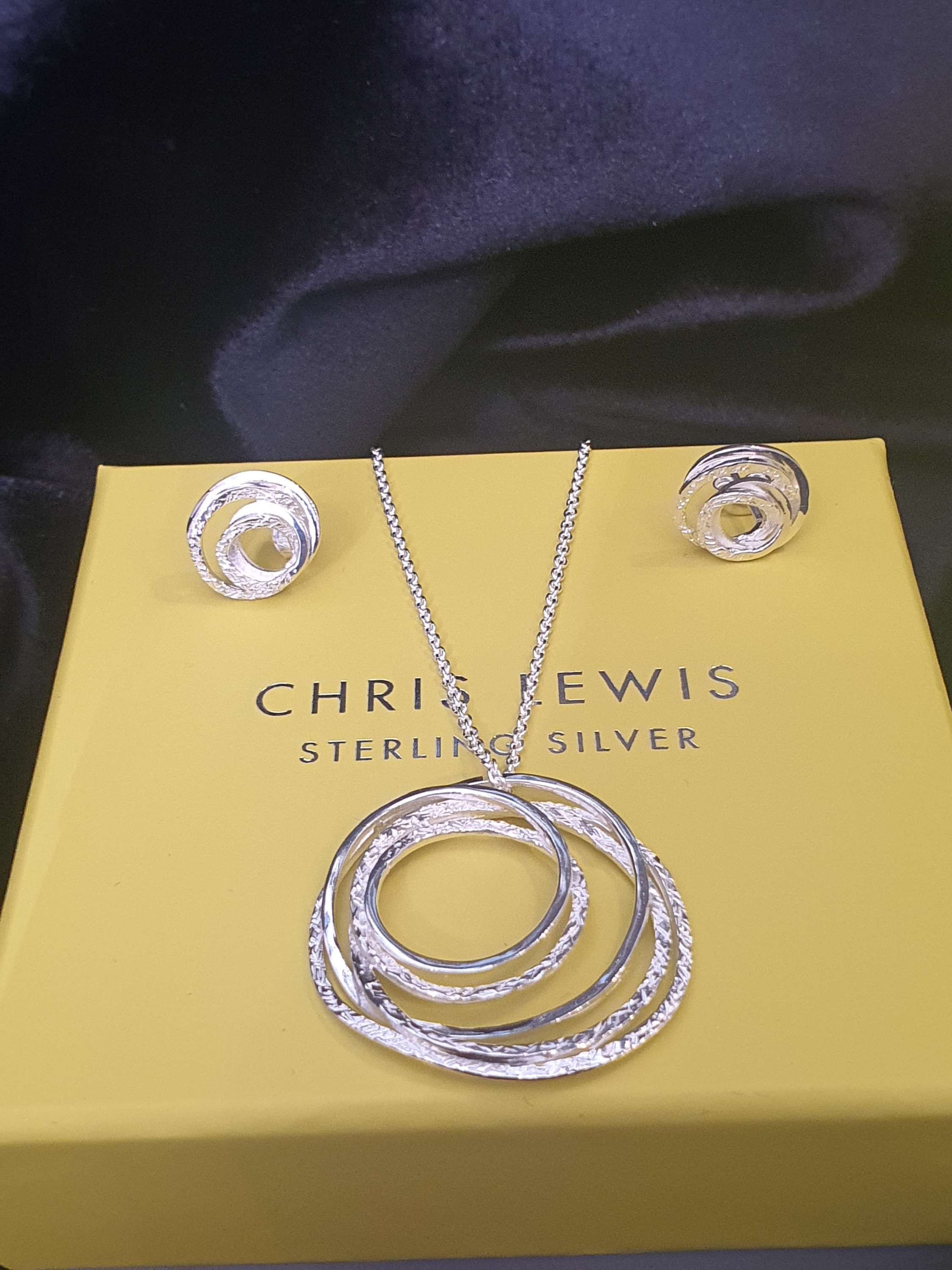 Twisted Circles Earring & Pendant Set